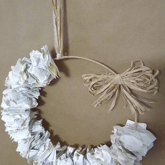 Book Page Wreath with Craft Paper Raffia and Cream Lace - Picture 2 of 5